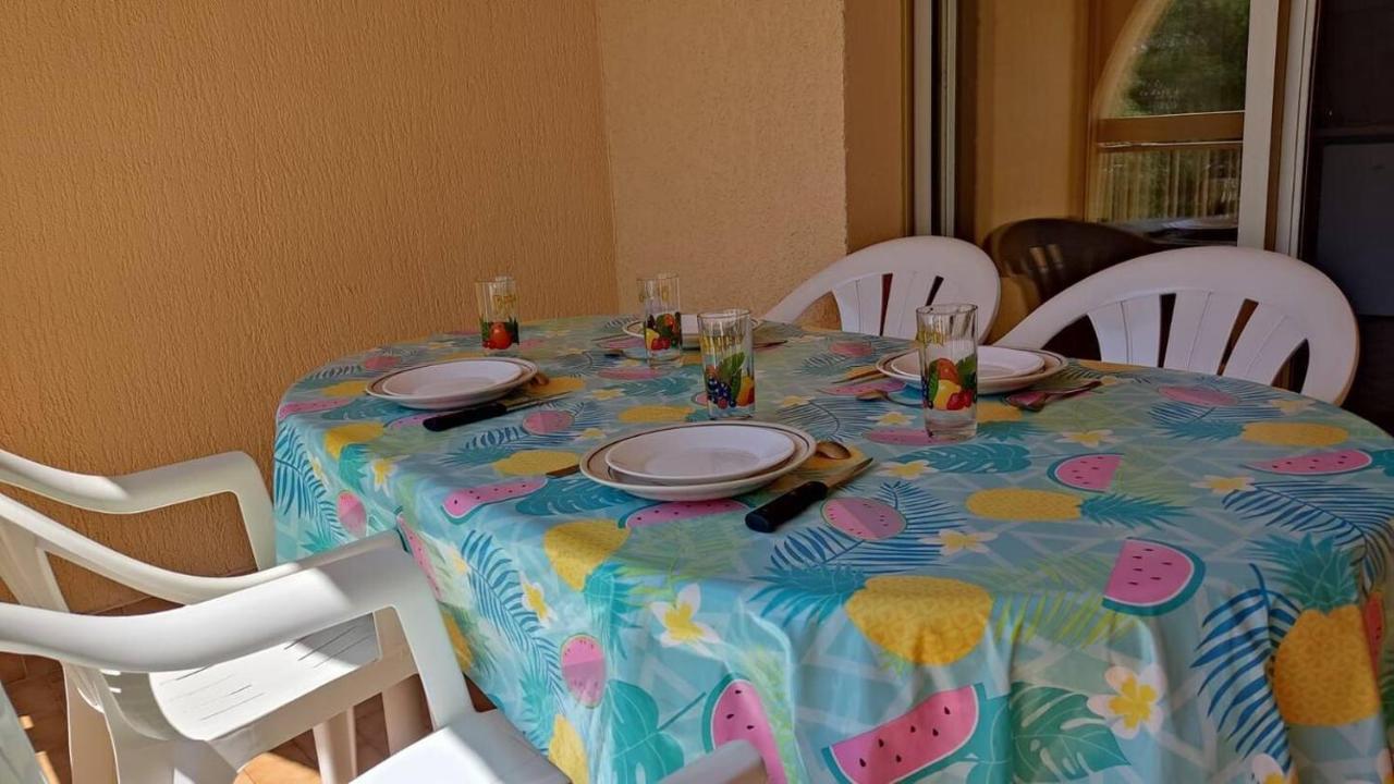 Bel Appartement Avec Piscine Proche Des Plages Six-Fours-les-Plages Luaran gambar